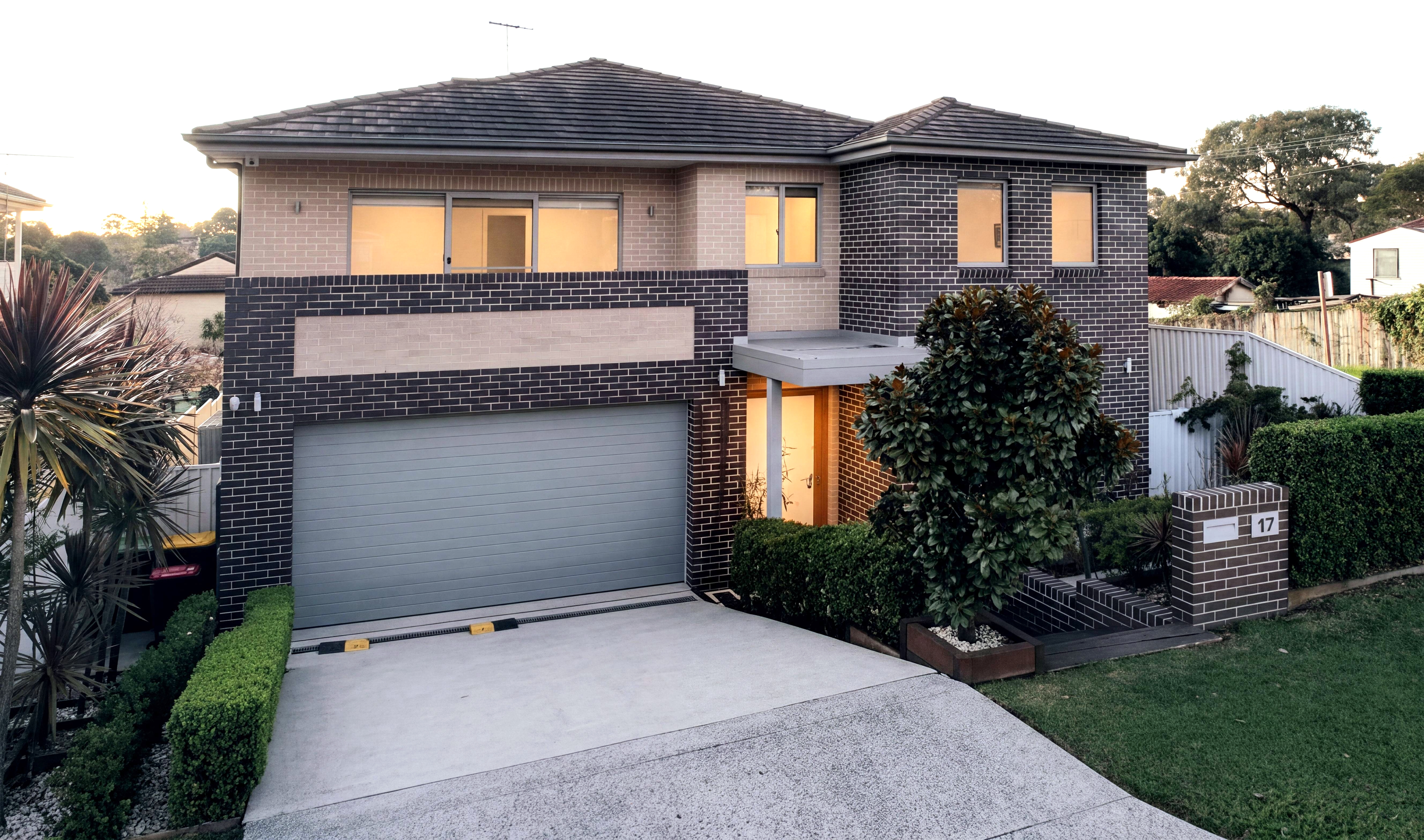 17 Mavis Avenue, Peakhurst - Image 1