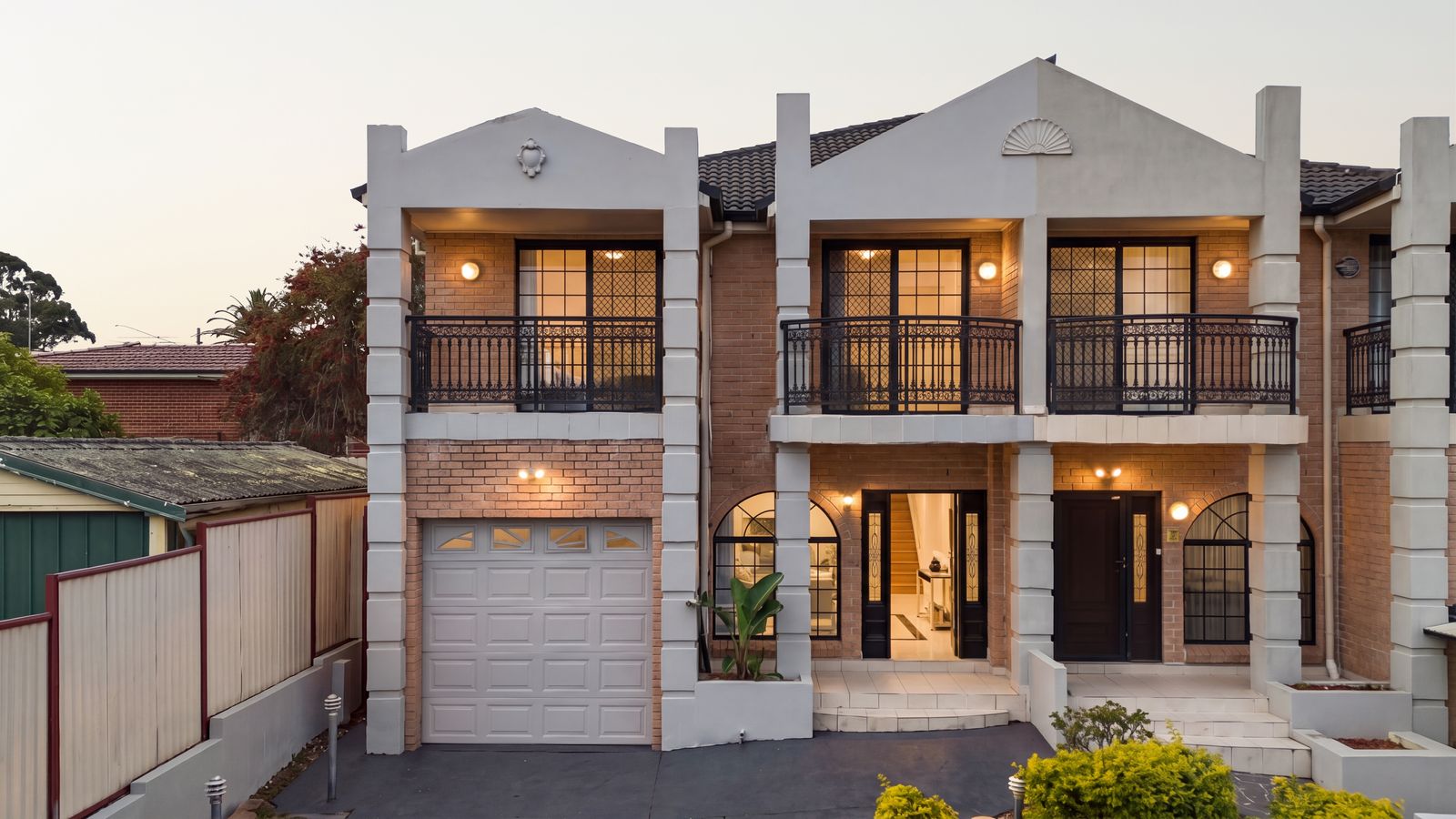 1 Truro Parade, Padstow - Image 1